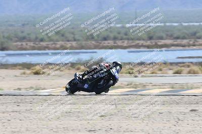 media/Oct-05-2025-CVMA (Sun) [[beeef4f201]]/Race 10-Formula Lightweight Twins Shootout/